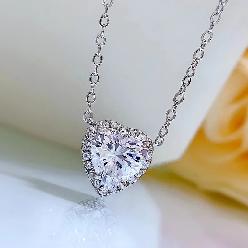 Joycejelly Classic  Moissanite Pendant With Gra Certificate Heart Shape 2ct D Color VVS  Stone Engagement Fine Jewerly Gift