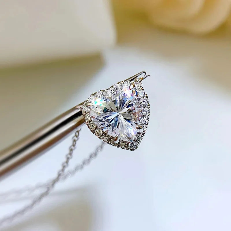 Joycejelly Classic  Moissanite Pendant With Gra Certificate Heart Shape 2ct D Color VVS  Stone Engagement Fine Jewerly Gift